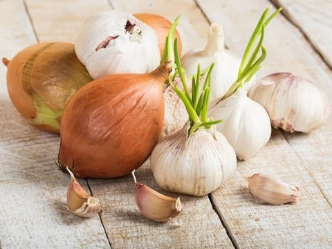 Названо продукти, щоденне вживання яких знижує ризик раку грудей