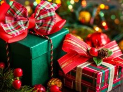 Автоматизовану станцію видачі подарунків відкрили у Києві