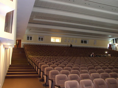 Концертний зал «Листопад»