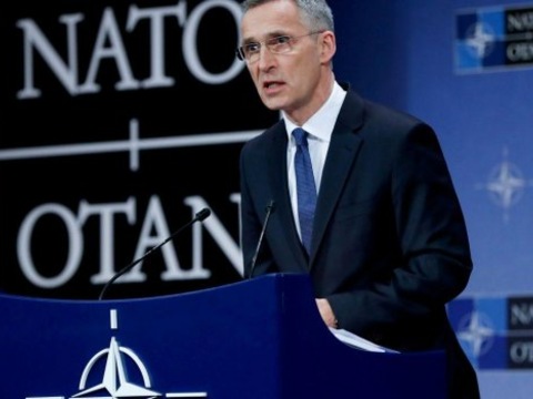 Згортання тренувальної місії НАТО в Іраку тимчасове — Столтенберг