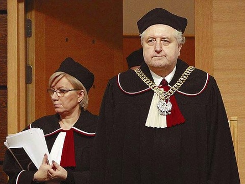 ЄС стає на захист суддів у Польщі