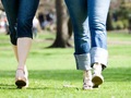 Ходити пішки — найпростіший спосіб оздоровити серце й судини