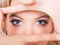 Прості принципи догляду за віями і шкірою навколо очей