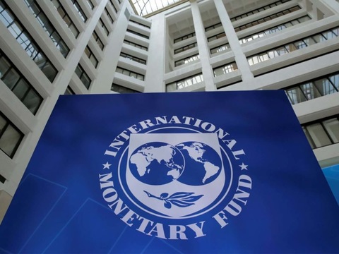 Україна вже півтора місяця без нової угоди з МВФ — експерт