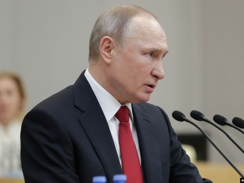 Путін тепер довічно? Російський парламент це зробив